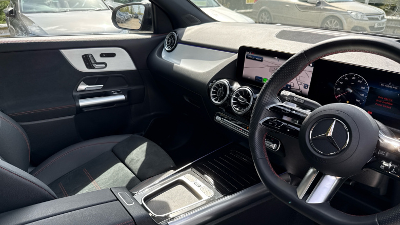 Mercedes-Benz GLA 250e AMG Line Premium Plus 5dr Auto Hatchback